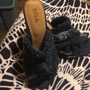 Sharp Jean heels